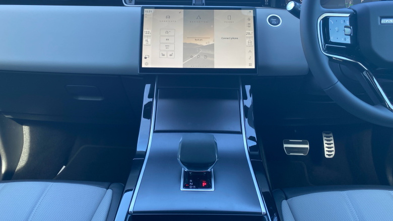 Land Rover Range Rover Evoque 1.5 P270e Dynamic SE 5dr Auto Hatchback